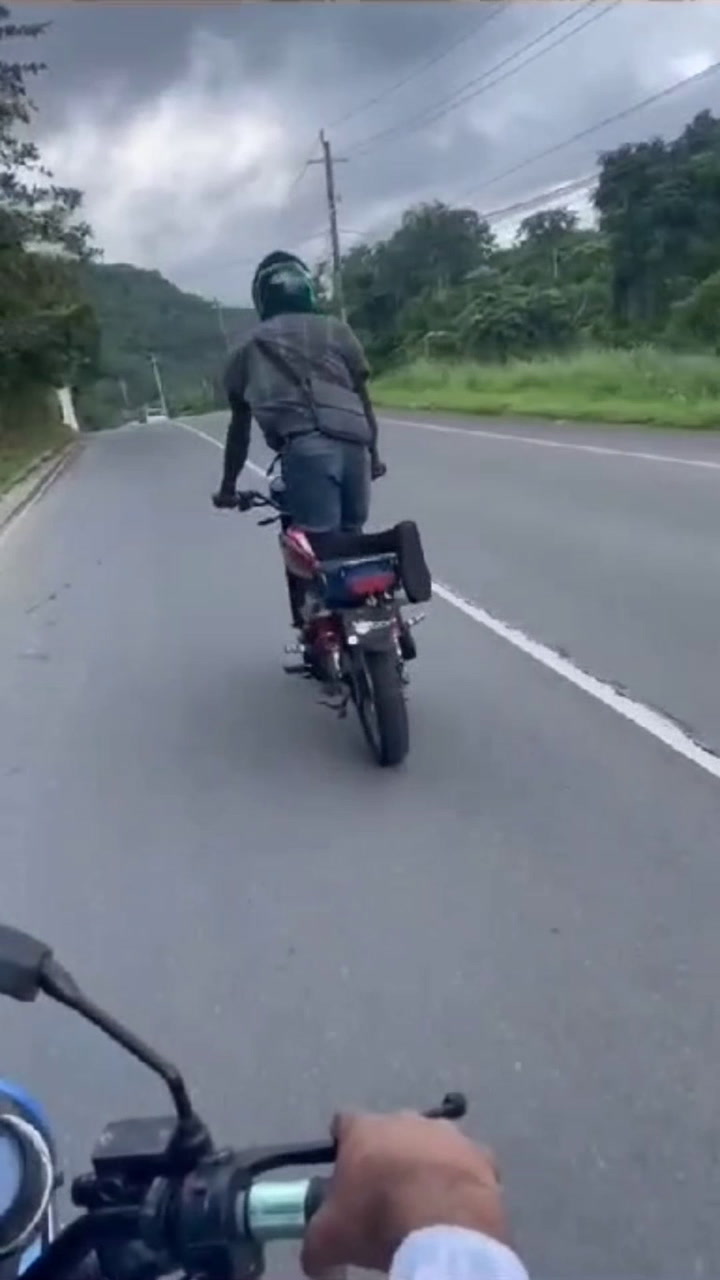 Tragic Motorcycle Stunt Ends in Fatality on Portland Road - Shocking Video Goes Viral!